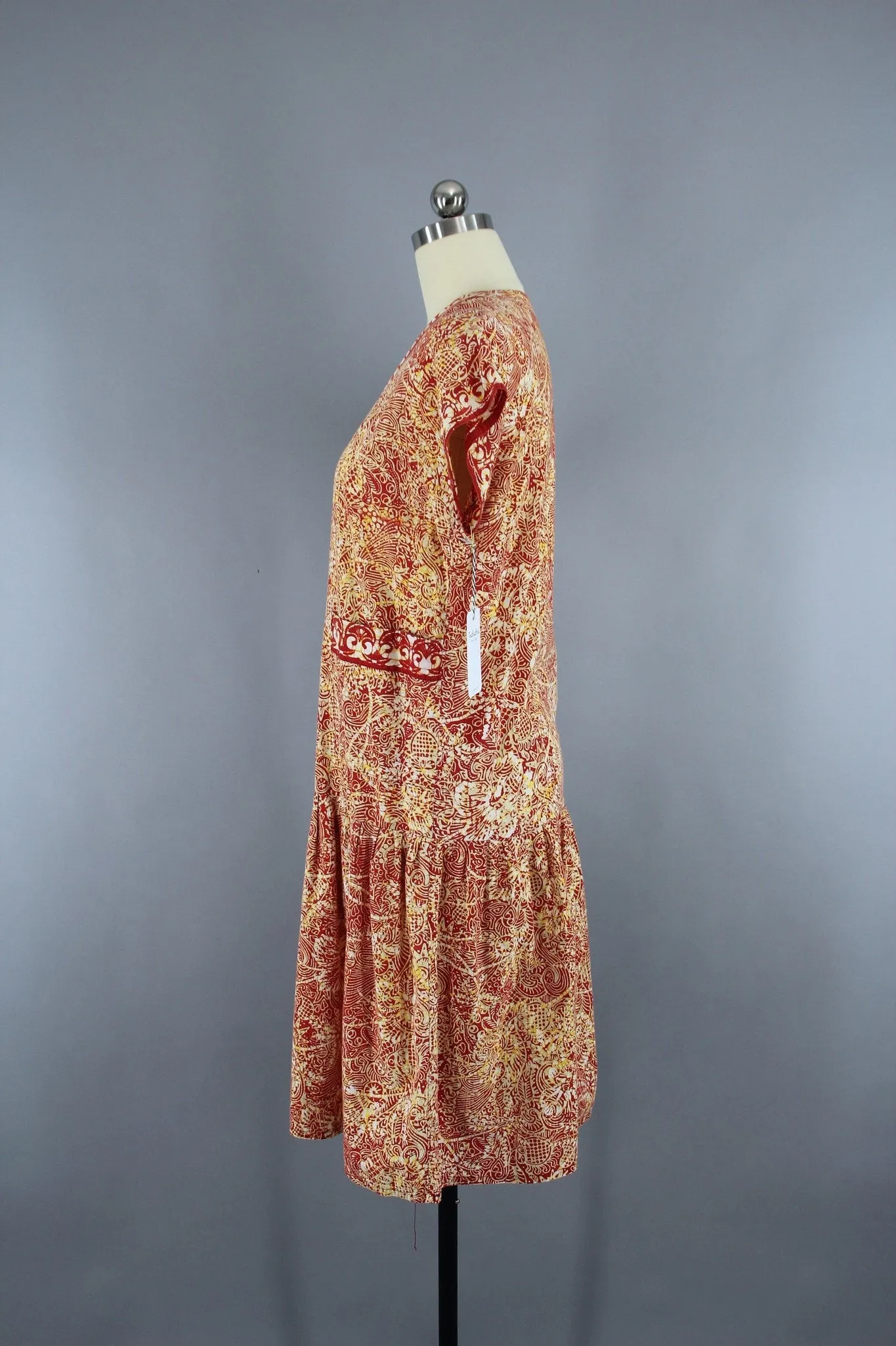 1960s Vintage Orange Red Batik Drop Waist Cotton Day Dress