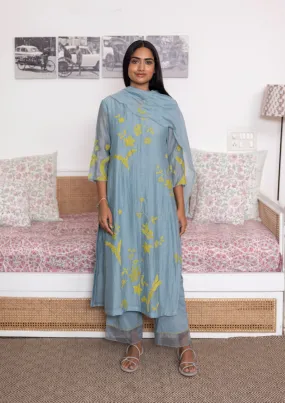 AZURE FLORAL APPLIQUE KURTA SET