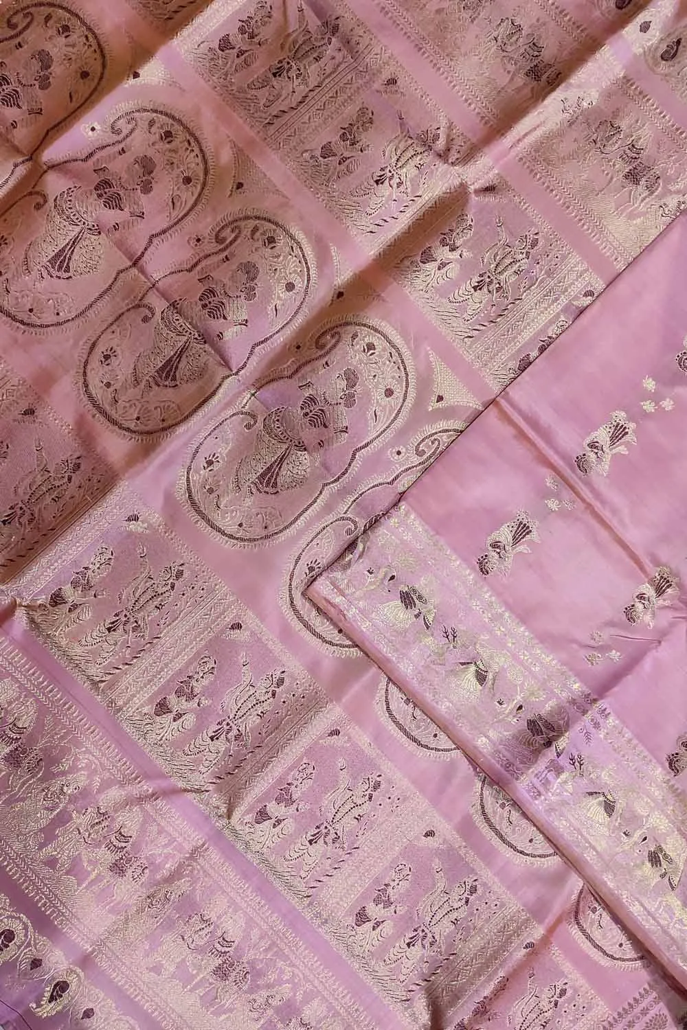 Beautiful Pink Handloom Swarnachari Silk Saree