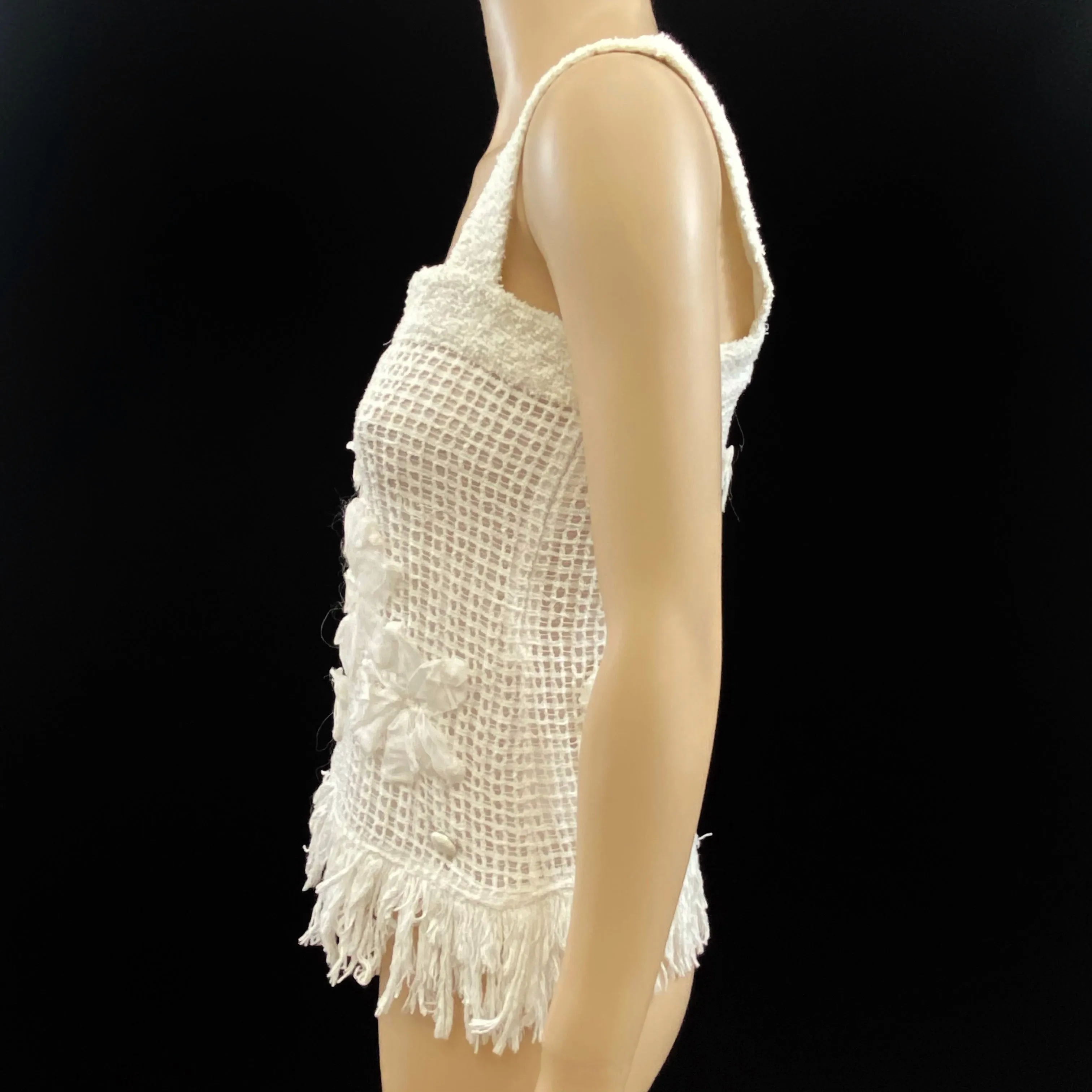 CHANEL White Tweed 3D Flower Appliqué Fringe Sleeveless Top Size 36 | 4