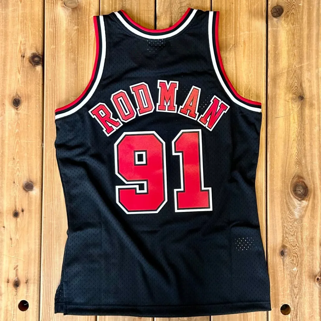 Chicago Bulls Dennis Rodman 1997-98 Swingman Jersey