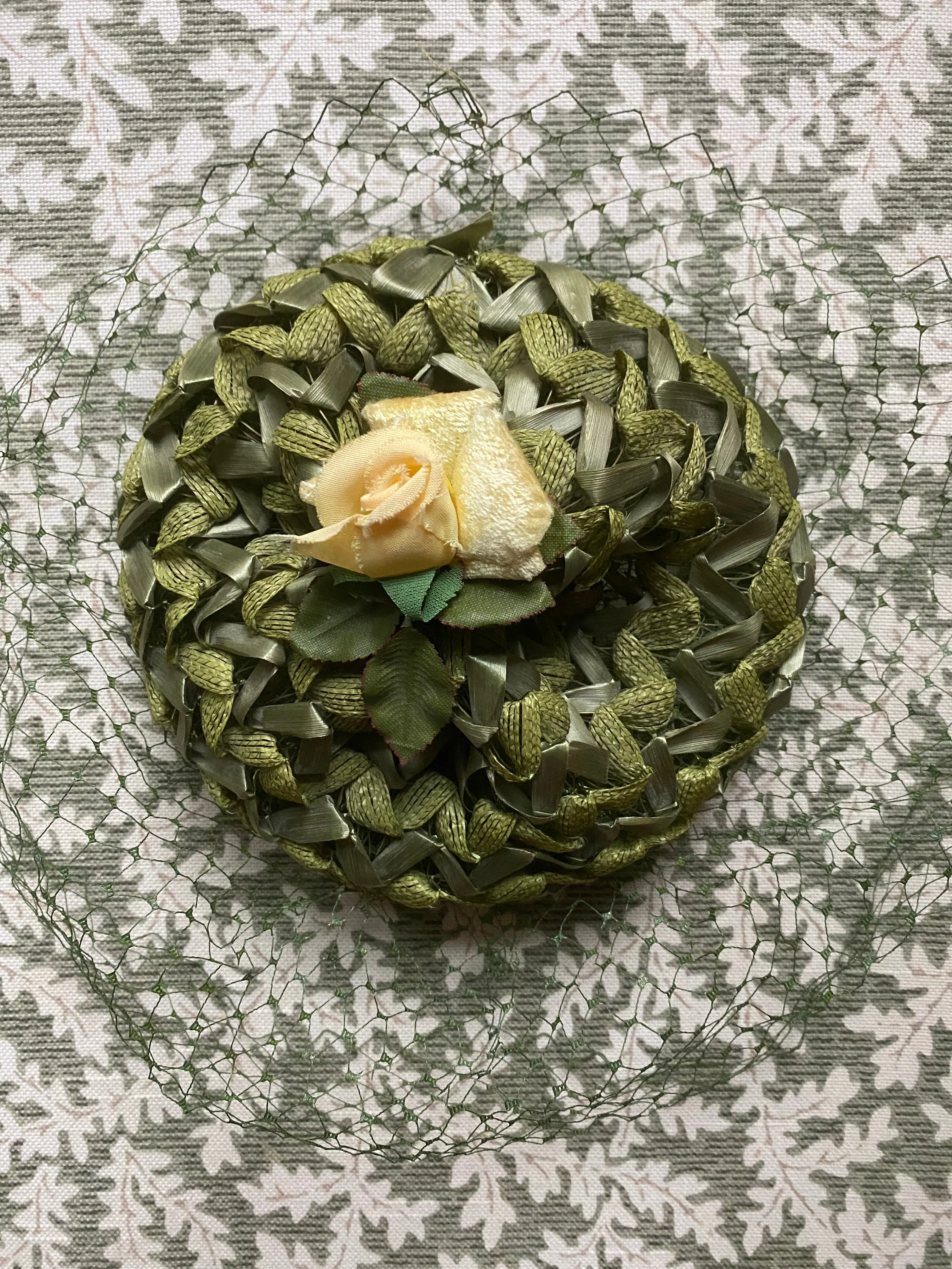 Darling 1950's Moss Green Fascinator With Yellow Rose and Veiling / OS