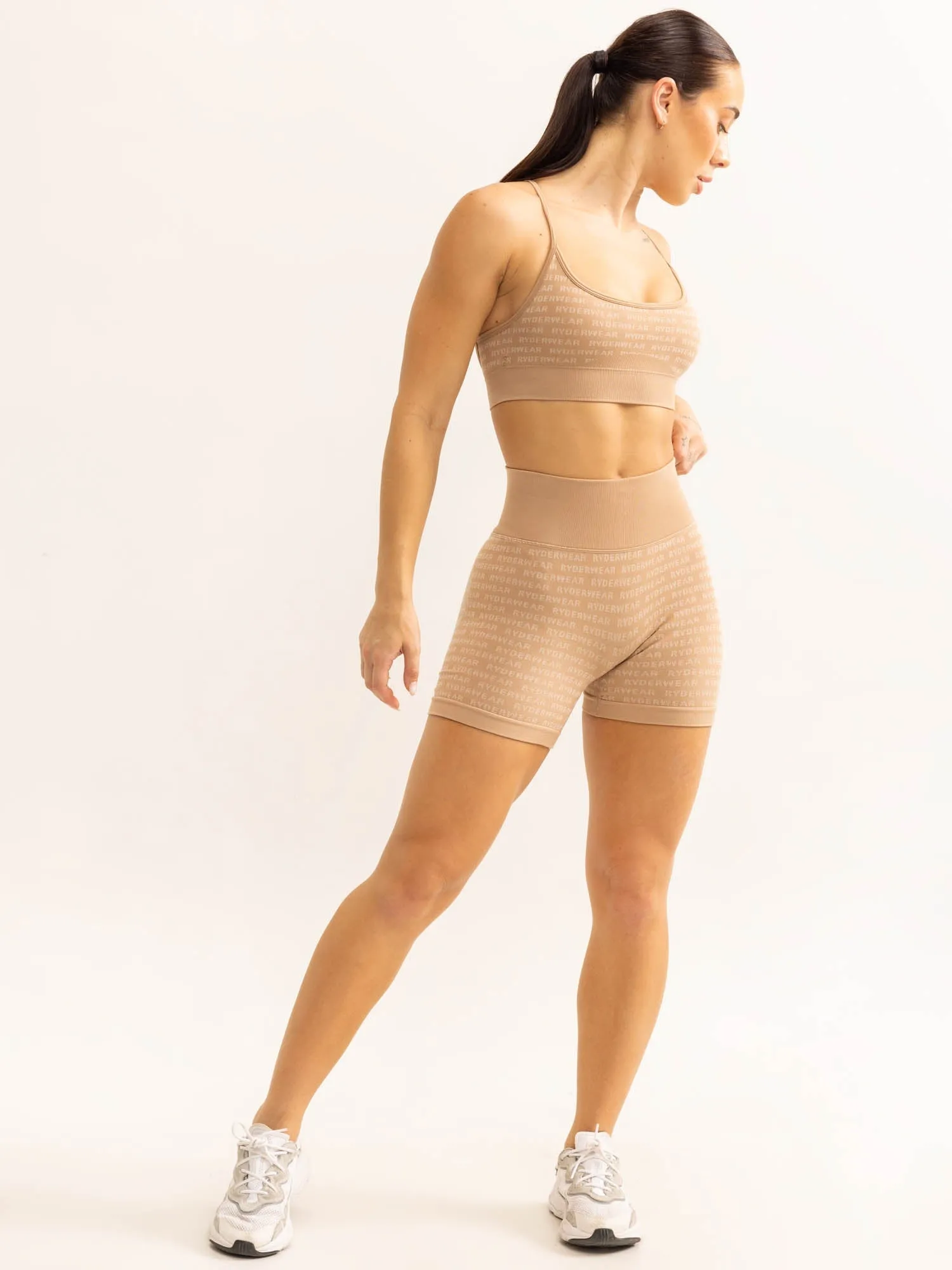 Logo Lux Seamless Sports Bra - Tan