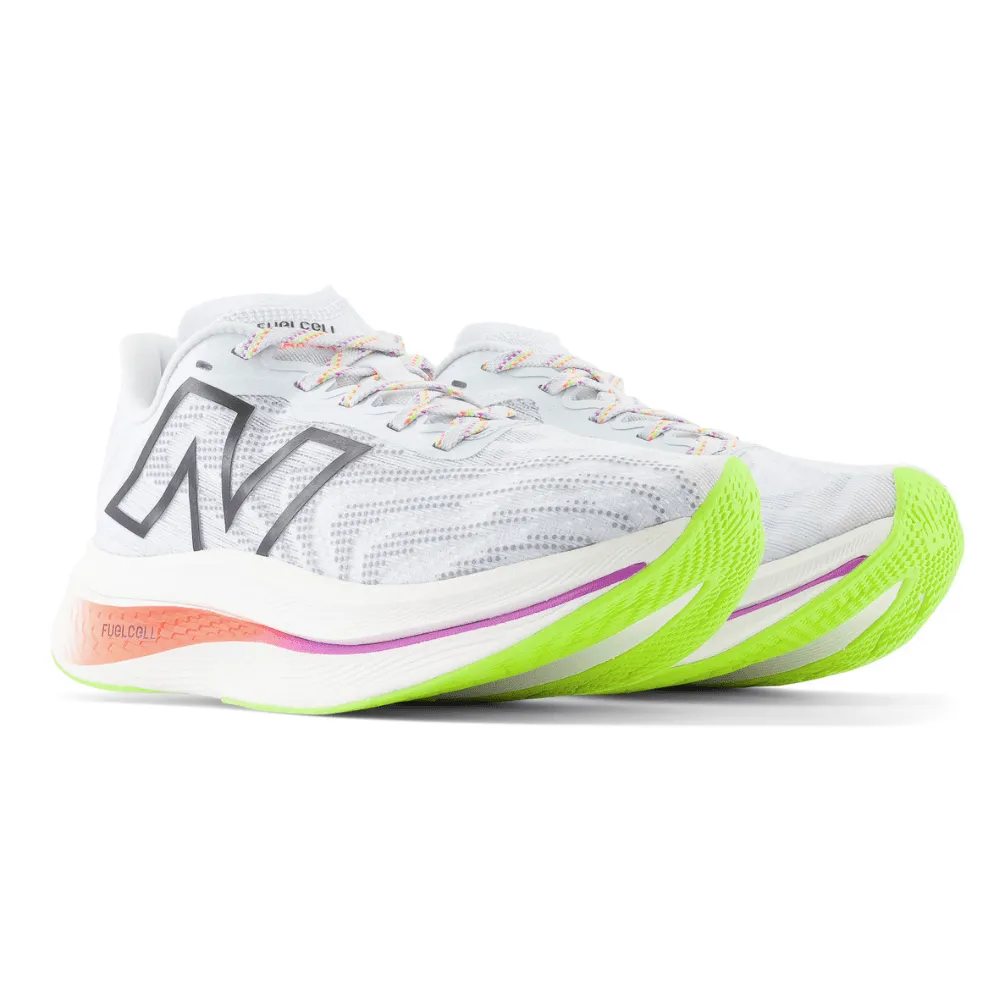 New Balance Women's FuelCell SuperComp Trainer v2