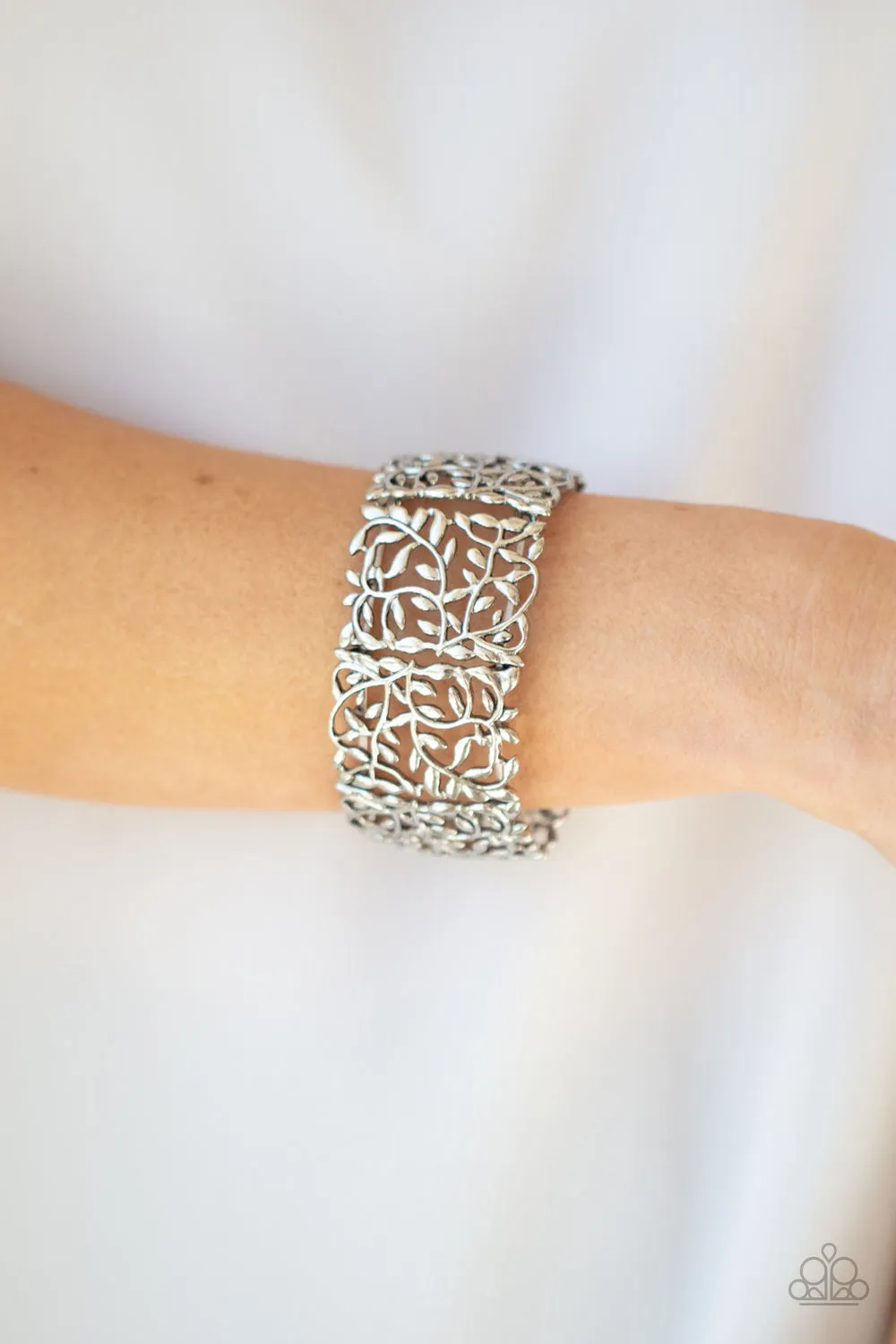 Paparazzi Bracelet ~ Verdantly Vintage - Silver