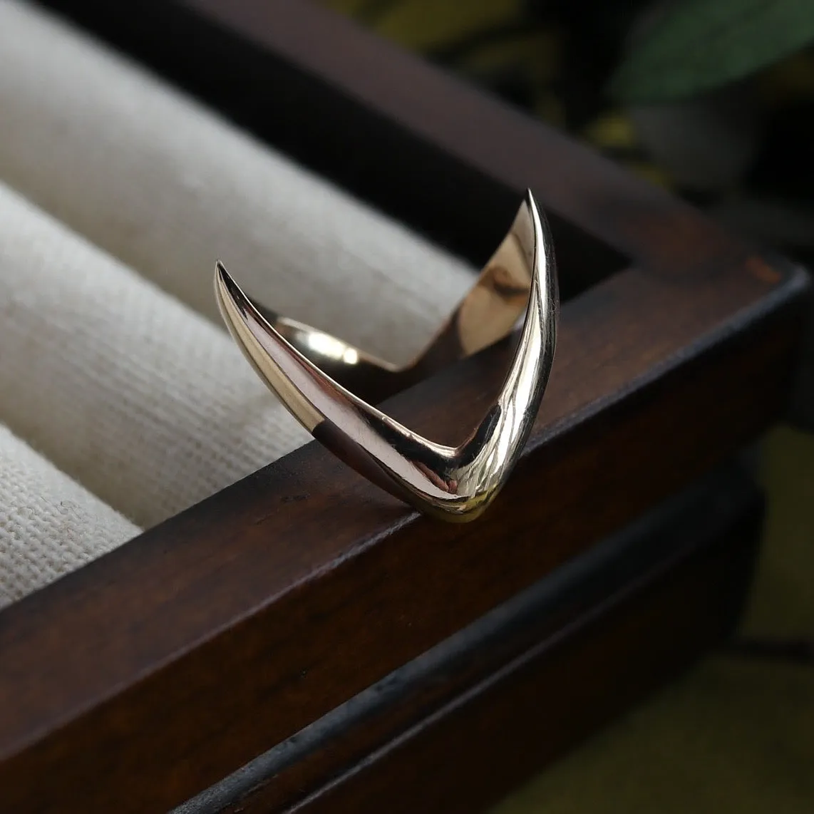 Vintage | Kiera Wishbone Ring