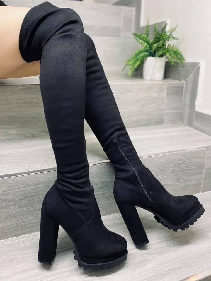 VIVIAN21 - BLACK SUEDE