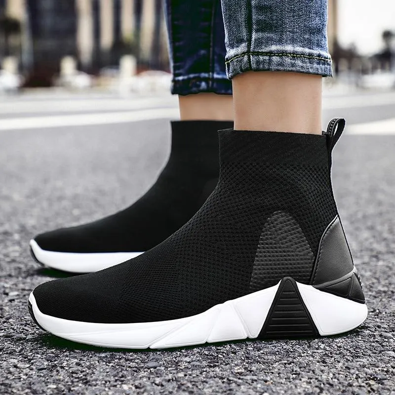 Woman's Mesh Soft Sole Sneakers